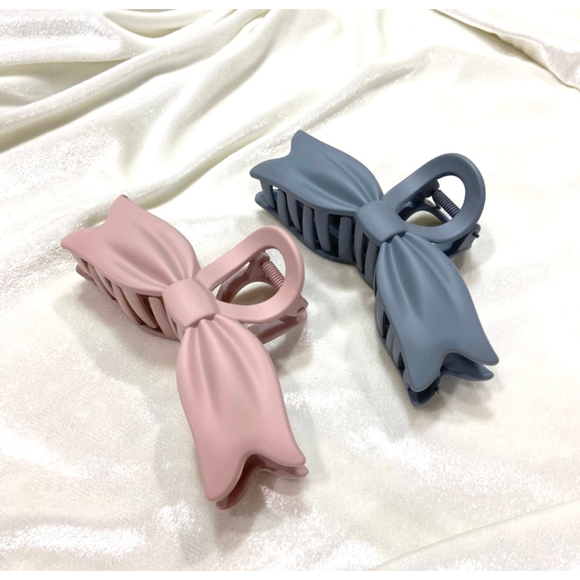 Crystal Collections Accessories - Premium Matte Bow Hair Clip‎ Set - Large Non-Slip Claw Clips for Thick/Thin Hair